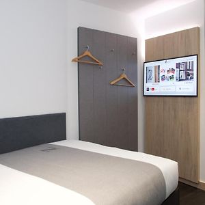 Double Room No Window